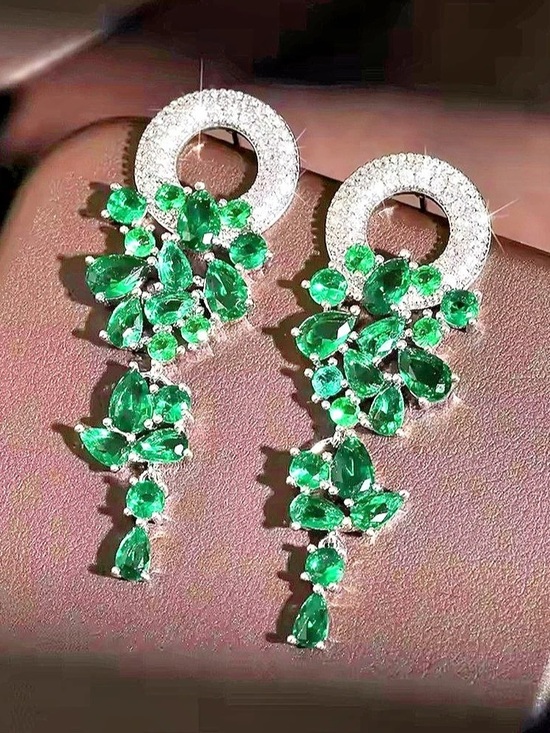 Nordstrom Rack Jewelry - New Green Crystal Drop Earrings